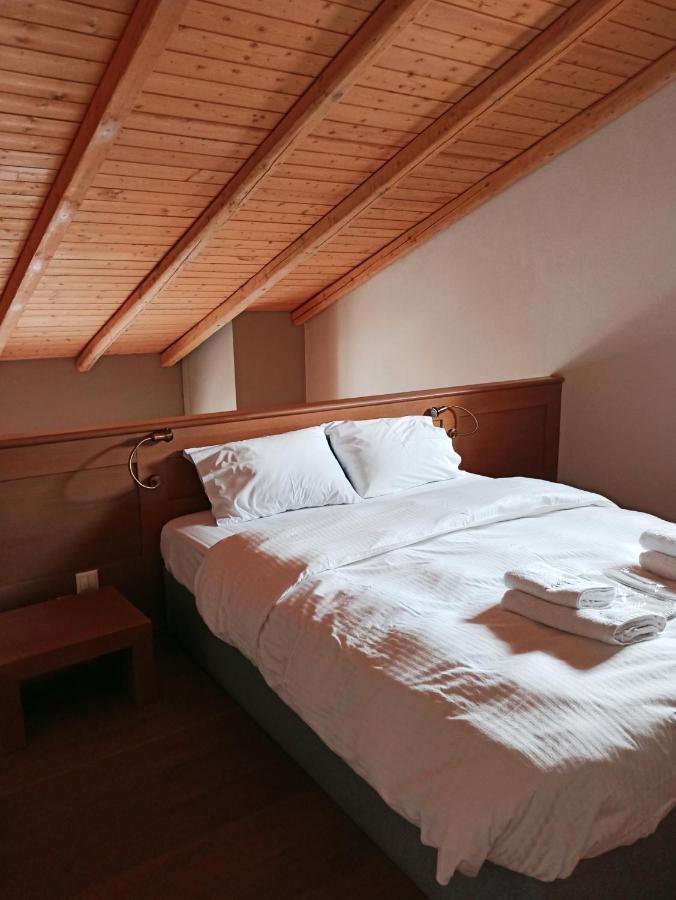 Guesthouse Vasiliki Steni Dhirfios Exterior photo