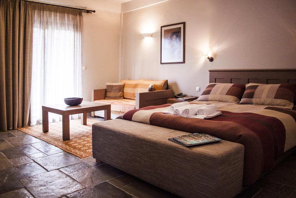 Guesthouse Vasiliki Steni Dhirfios Exterior photo